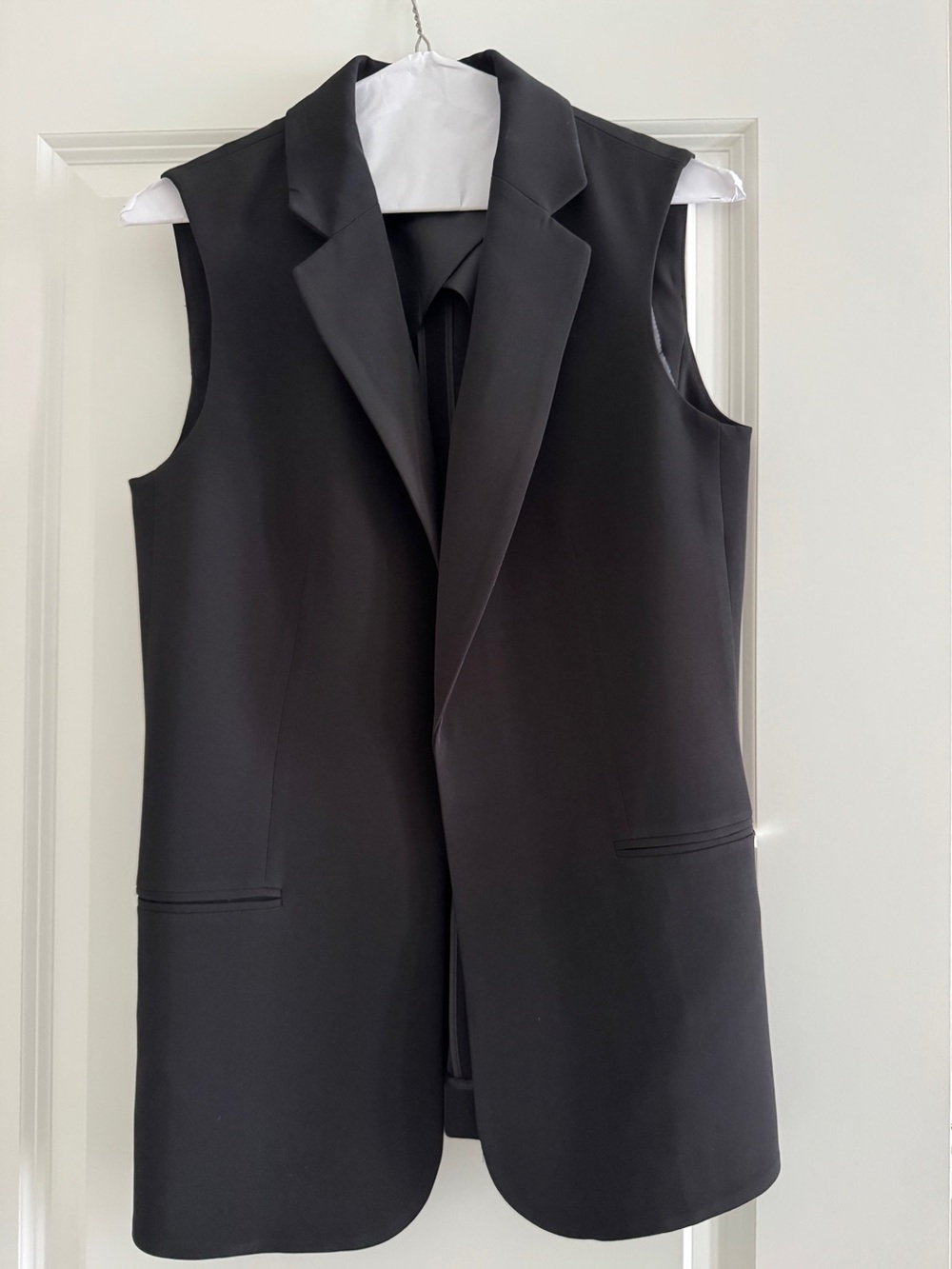 Calvin Klein Sleeveless Black Tailored Open Front Blazer Vest